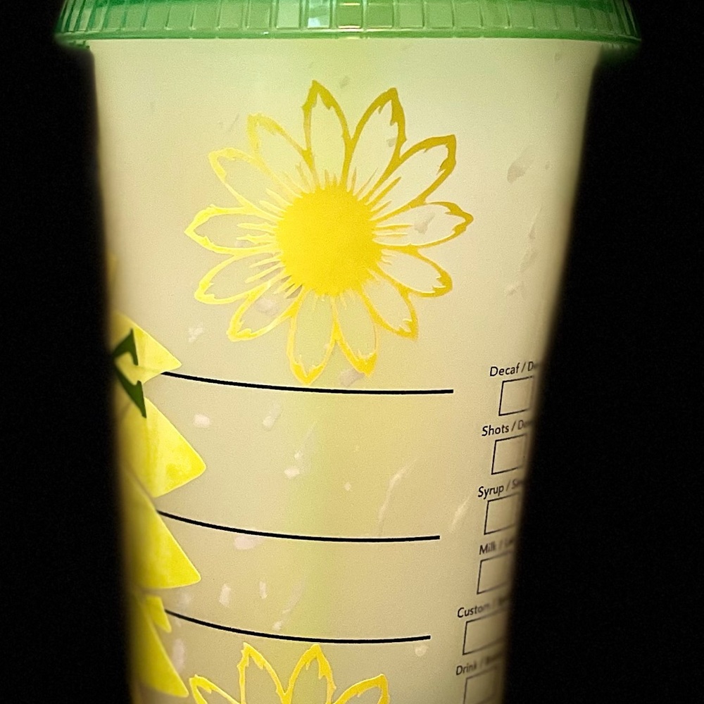 Sunflower cups! - Picture 6 of 8